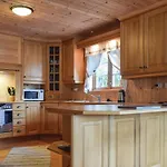 4 Bedroom Cozy In *